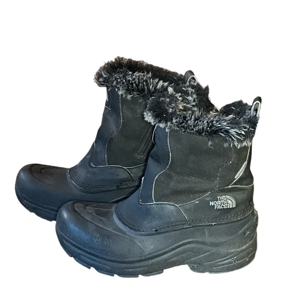 THE NORTH FACE GIRLS GREENLAND BLACK SIDE ZIP WATERPROOF BOOT PRE LOVED (4)
